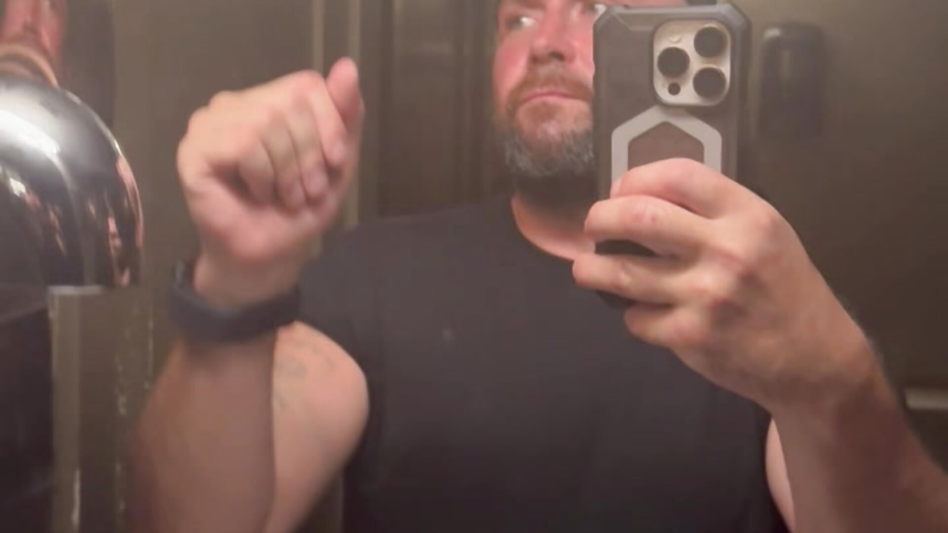 IMG_4121 - video by ChaseaA88- cam model