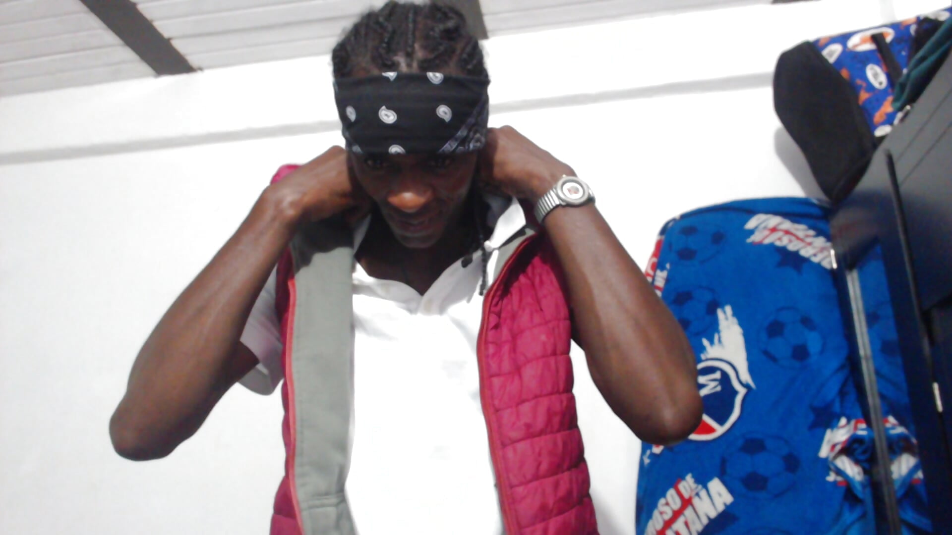 WIN_20240527_18_15_02_Pro - video by phillip-hot cam model