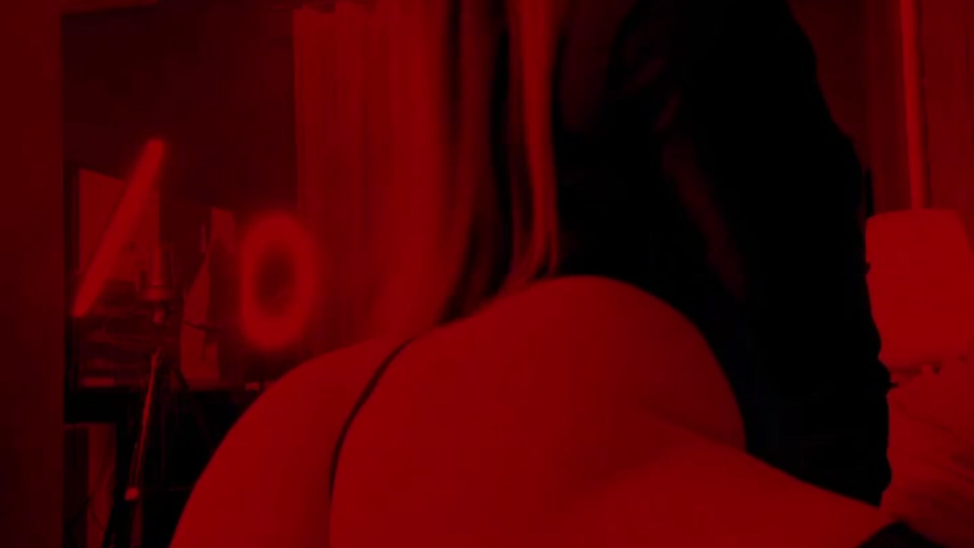 Ass Tease ❤️ — filmik TrishaWinslet, modela(-lki) na kamerkach