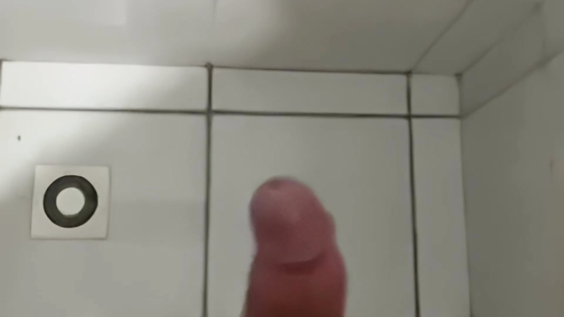 Cumshot during Shower - video by junofair cam model