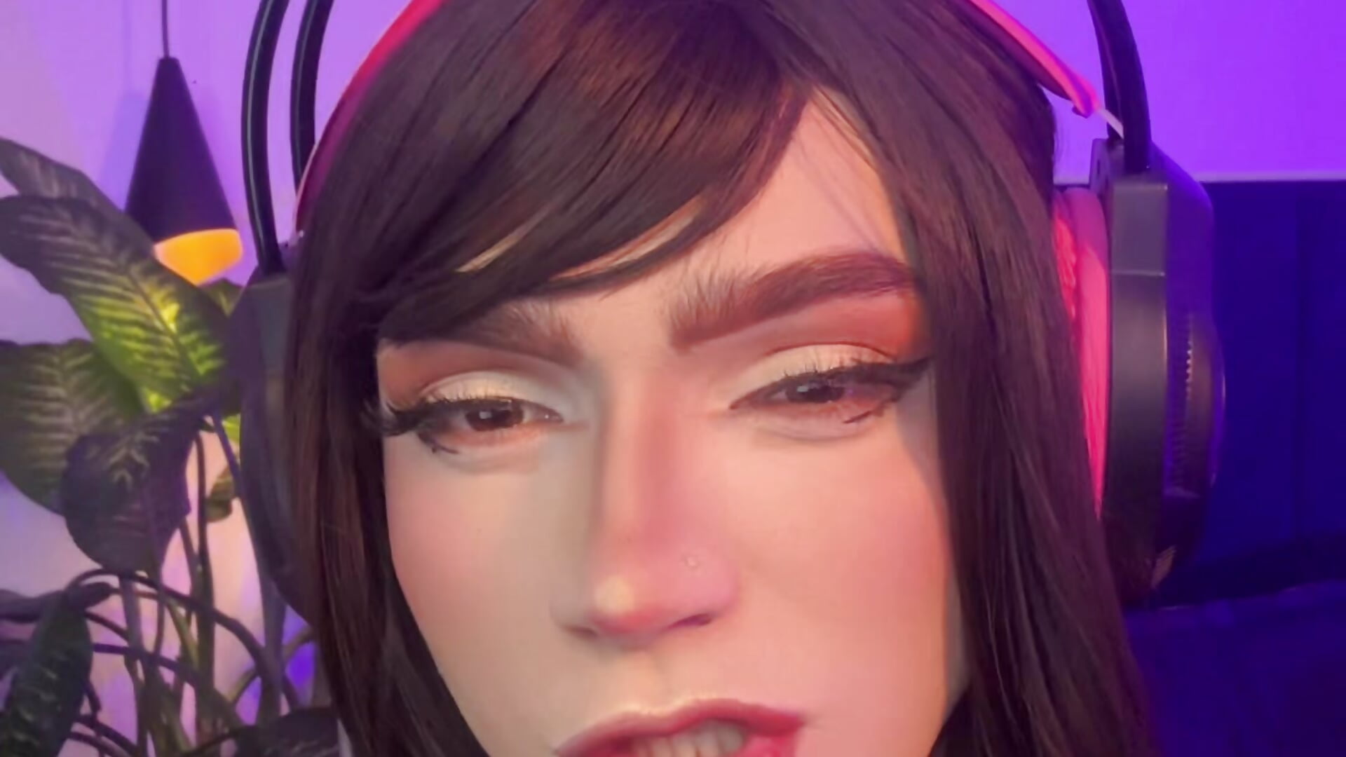 WHAT IS YOUR NAME TREND - video by pansuggarofficial cam model