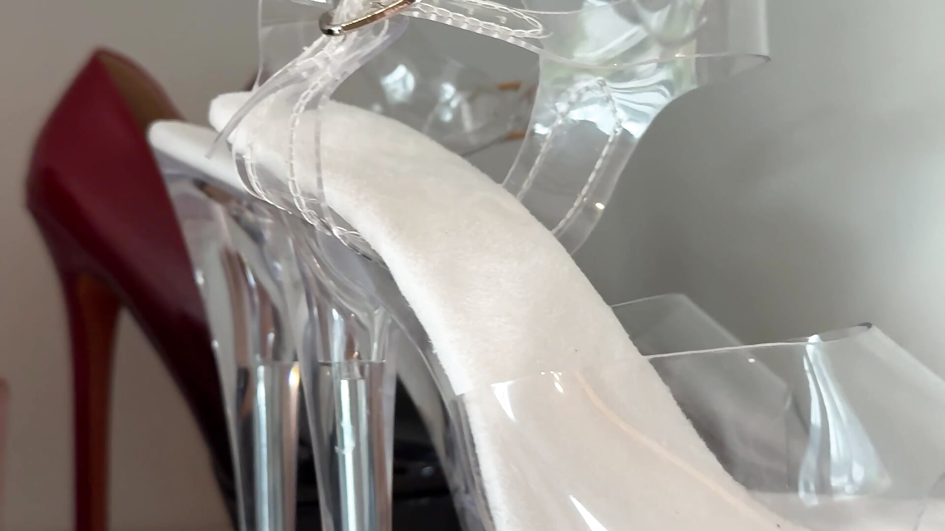 Heels Lover 👠 - redNatified adlı kamera modelinin videosu