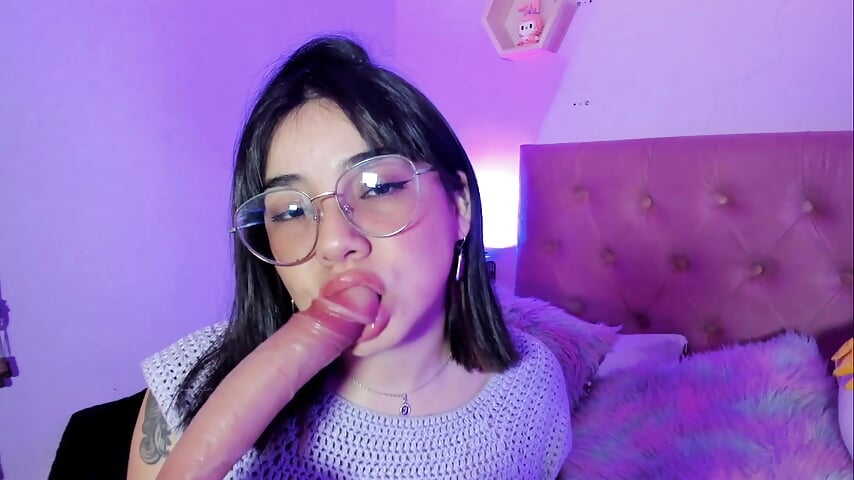 Dont wanna stop 🍆💦 - video by JeyLee cam model