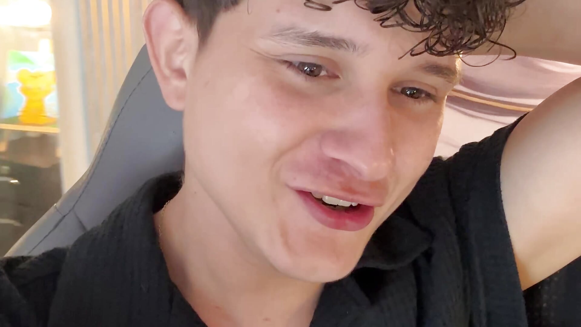 Shall we sing? - วิดีโอโดย Nathan_Bluee โมเดลแคม