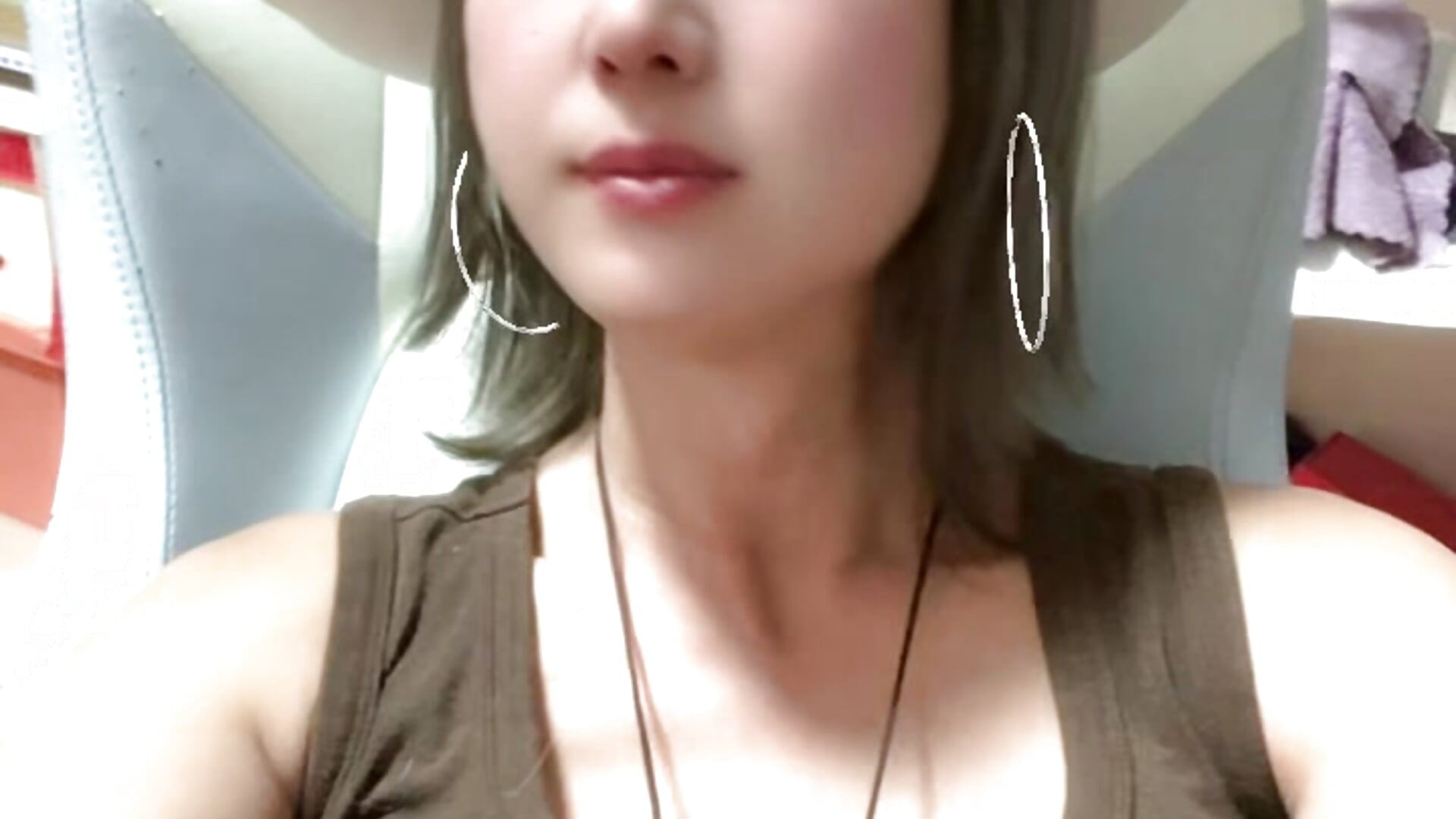不真实了 – video od webkamerové modelky majlee2024