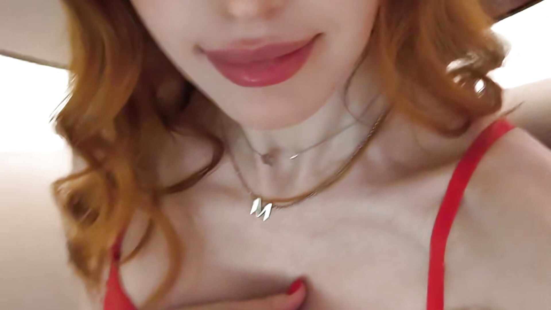 just me 🥰 - video của người mẫu cam MayaSolar