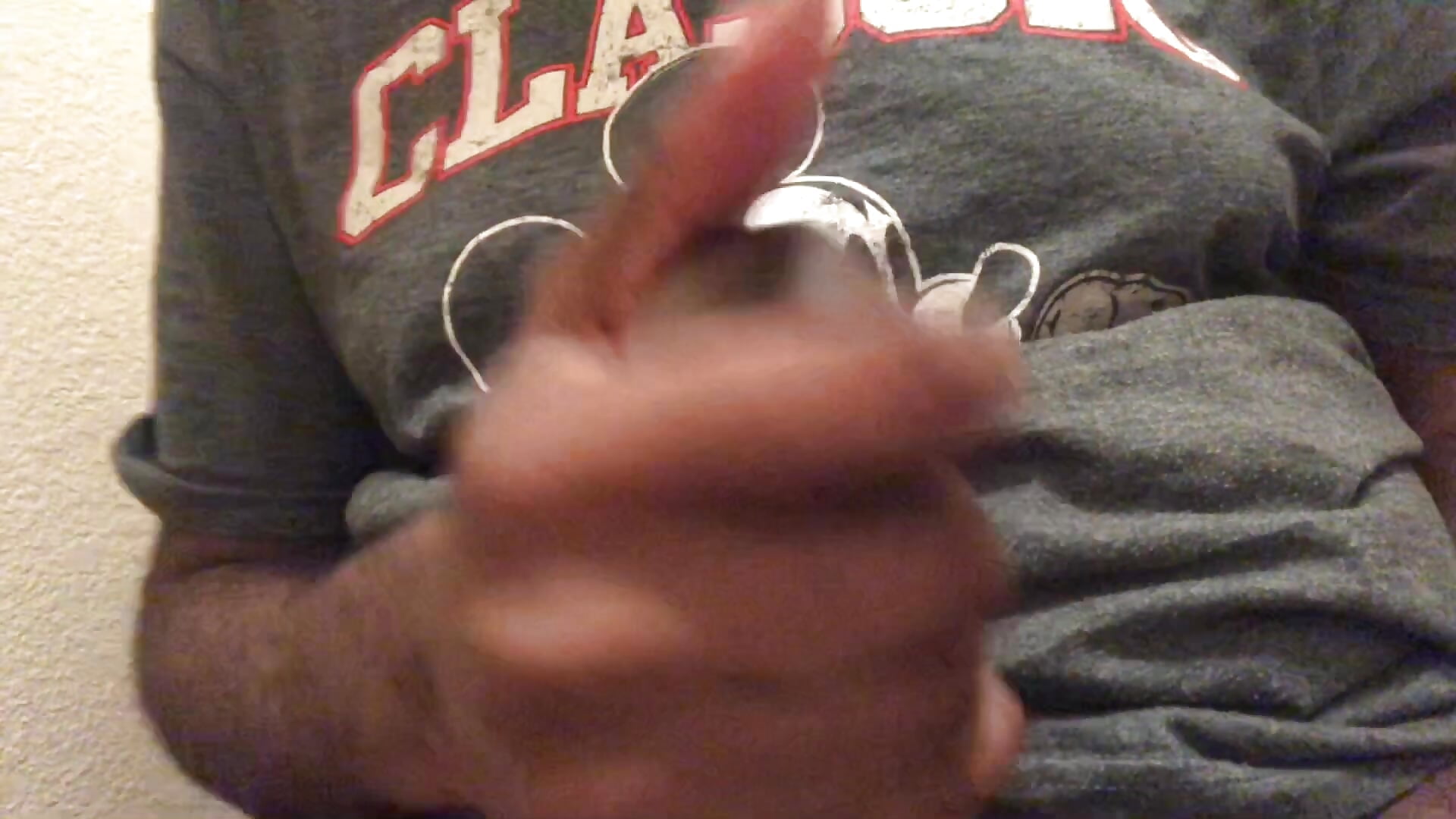 Preview jerking big cock – видео вебкам-модели tericmidnight