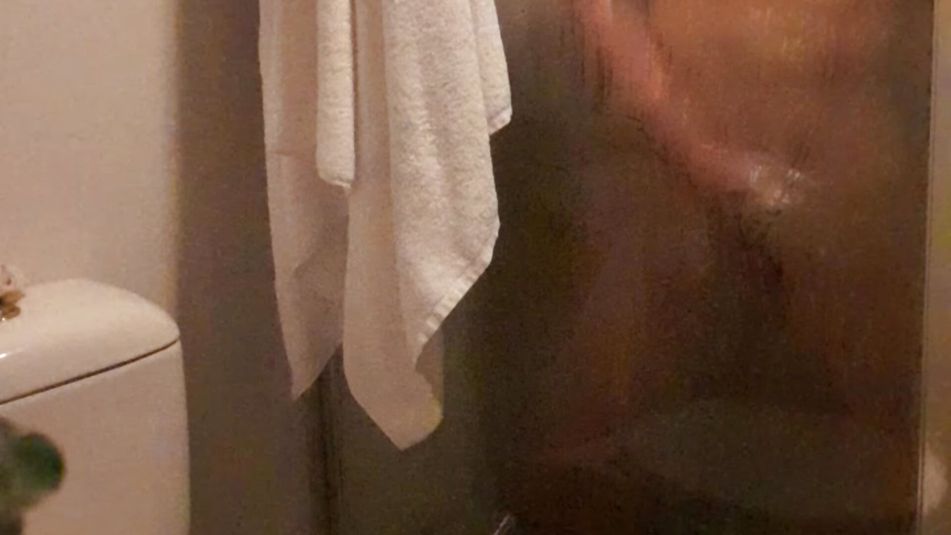 Shower play;) - vídeo de la modelo de cam drezed2ce1