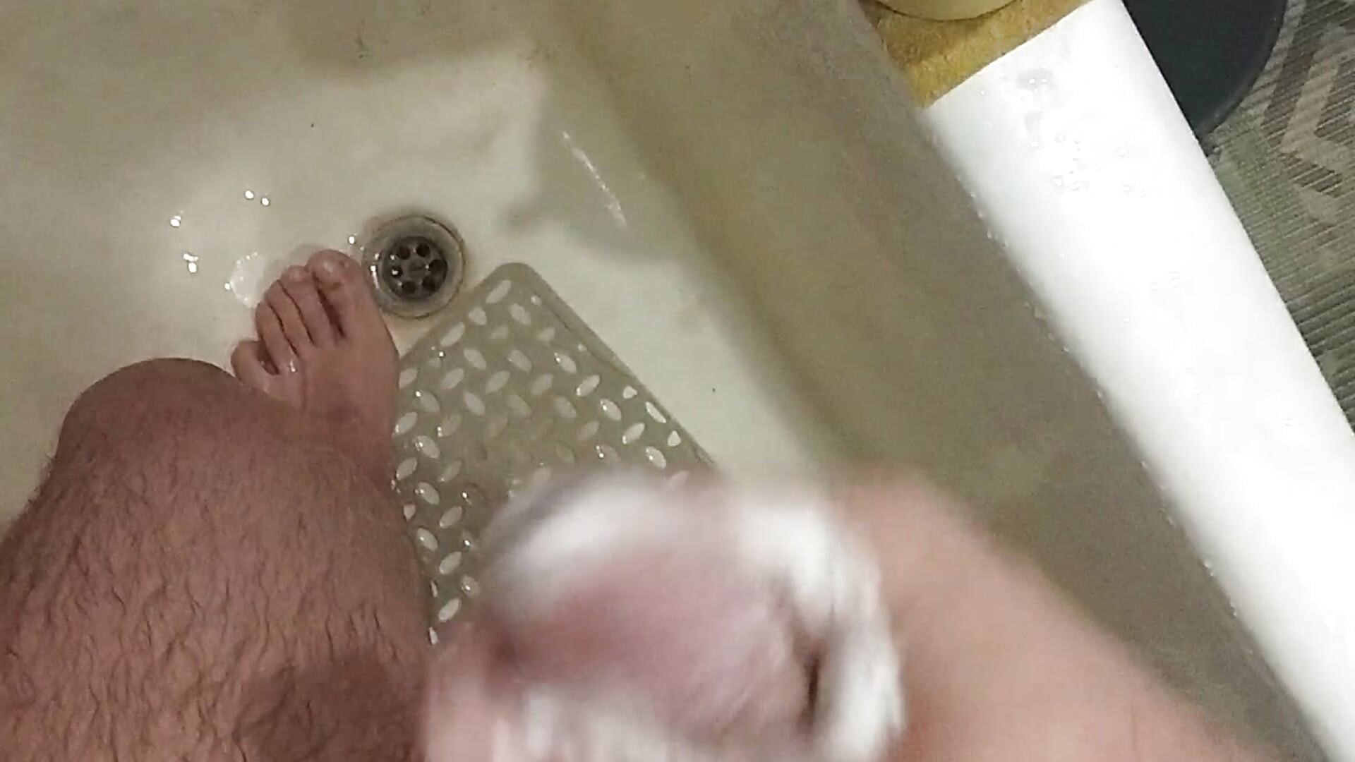 VID_20240509_193428 - video by Pineapple04 cam model