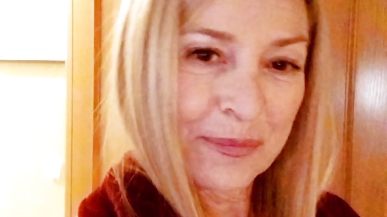 Are you coming with me??? - video by Viana_The_Body cam model