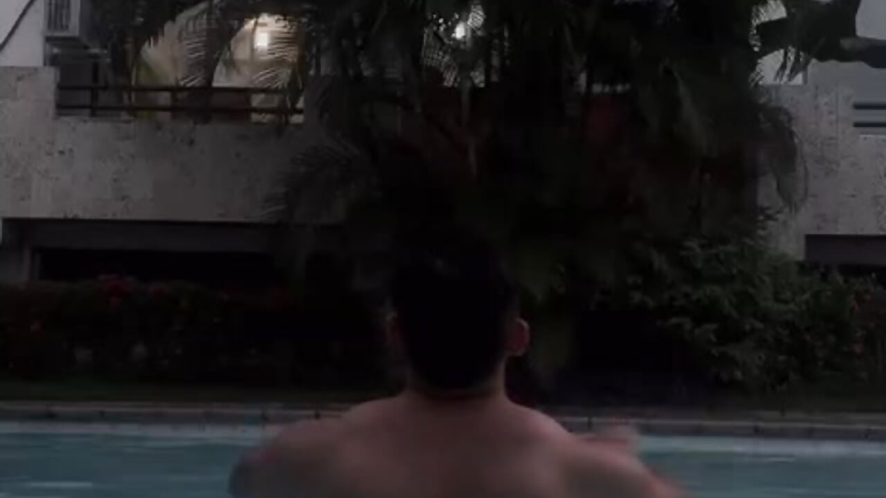 Pool Day 💦💧 - RoyConstance adlı kamera modelinin videosu