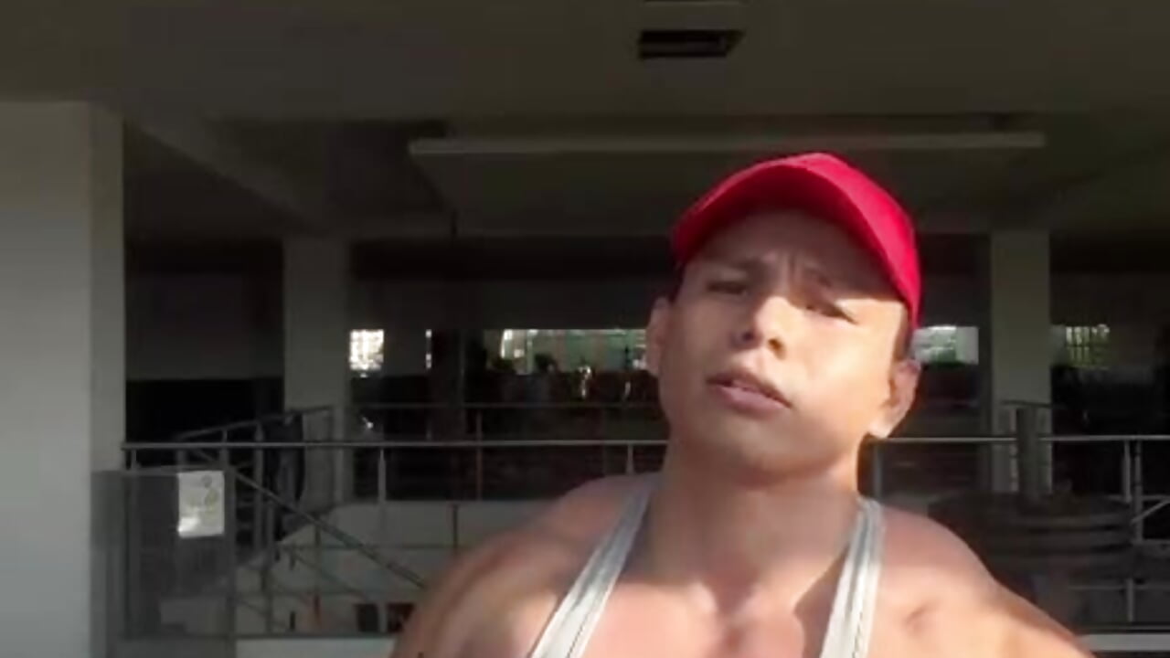 RoyConstance kamerás modell  6553. kiemelt videója