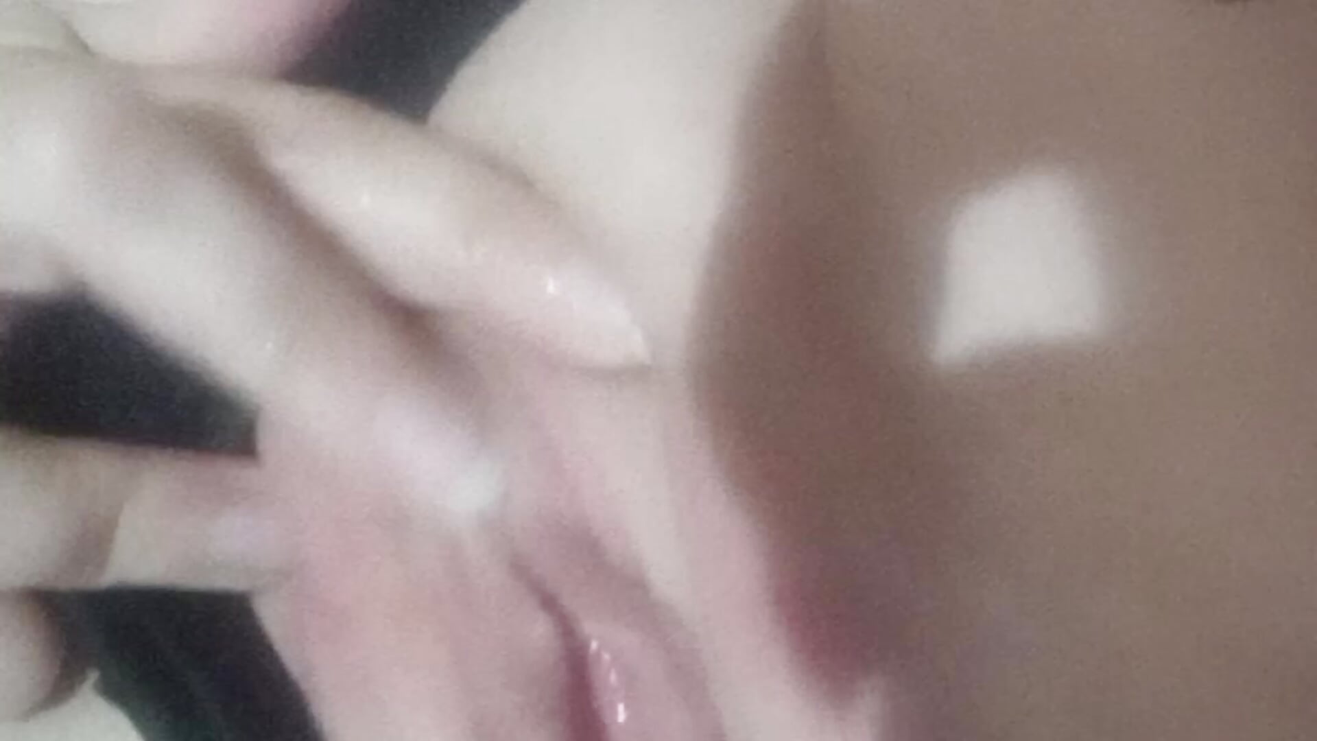 Close up fingering Pussy