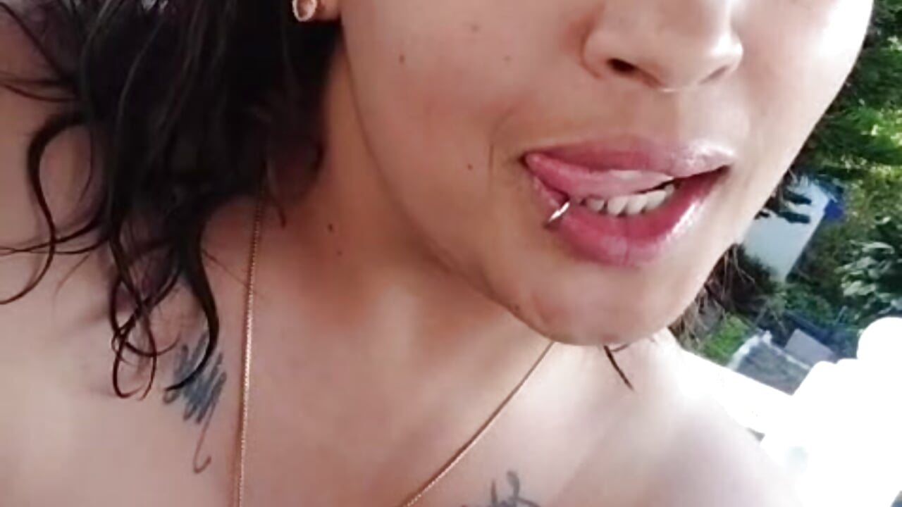 WhatsApp Video 2025-12-21 at 9.44.06 AM (1).mp4 - วิดีโอโดย MirandaDream2 โมเดลแคม