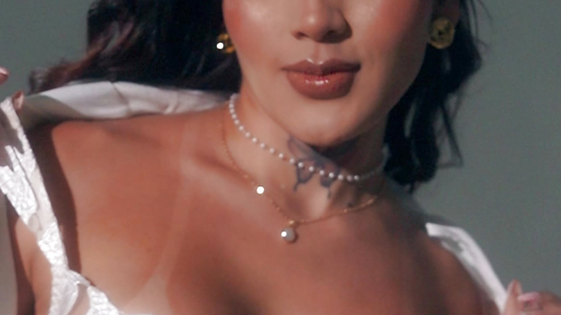 Game Owner 🤍 - vídeo de la modelo de cam SophieWolkman