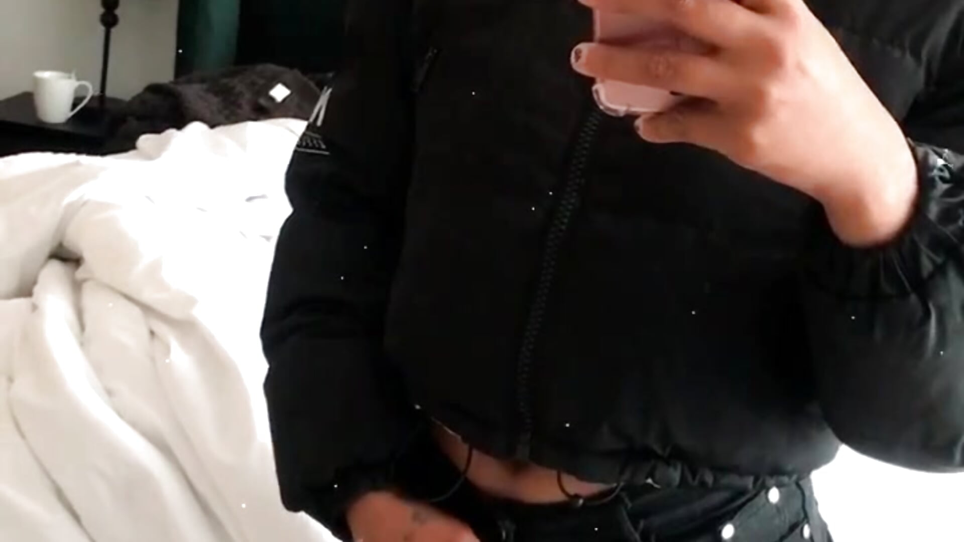 trim,6F7A678D-1276-4F7D-B250-6E27FBB4F92D - video van cardibabe cam-model