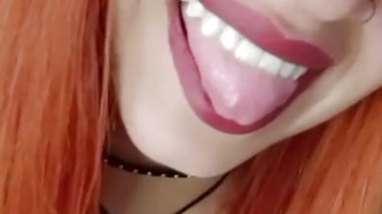 WhatsApp Video 2024-05-09 at 3,57,54 PM — filmik alyssa_magiic, modela(-lki) na kamerkach