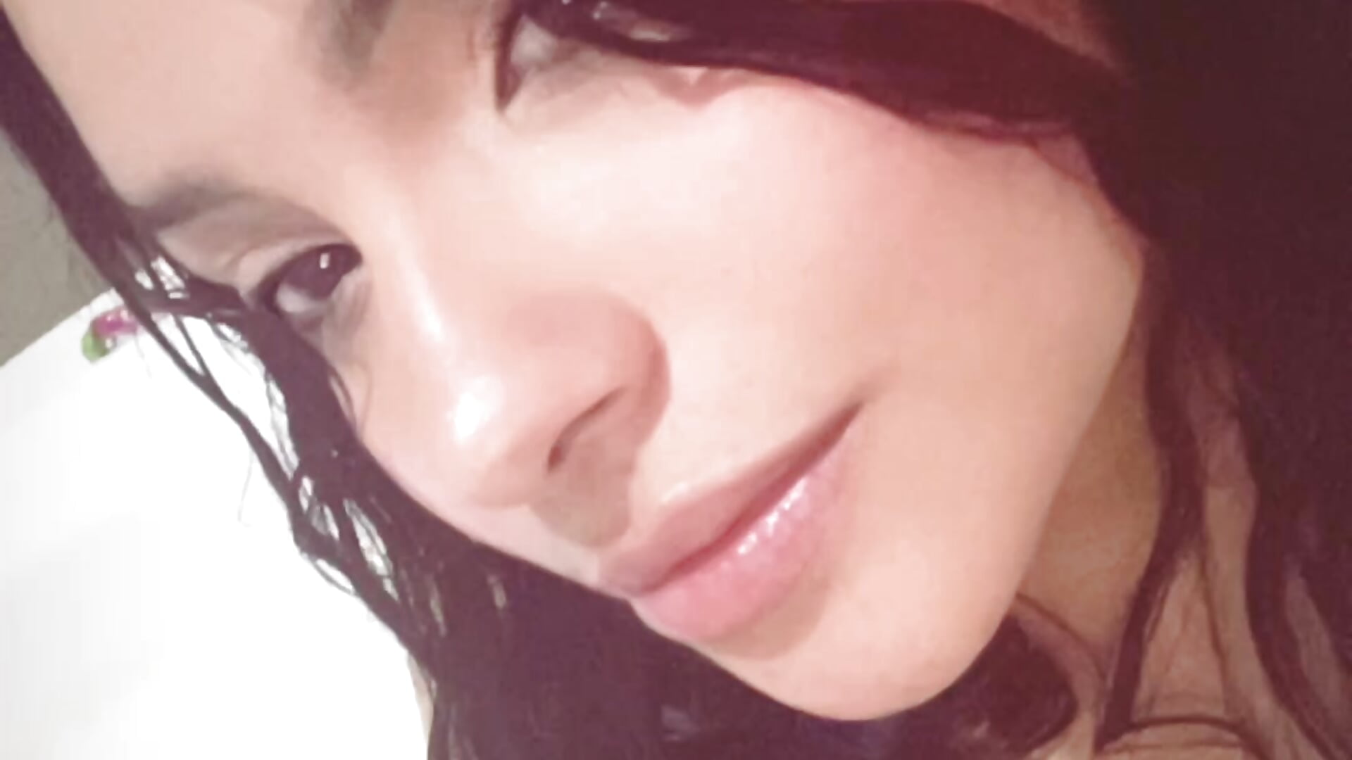 D4DE6200-3F67-4CC4-BEE4-4459ACC8533Esegment_video_0 - video by lolaa_staars cam model