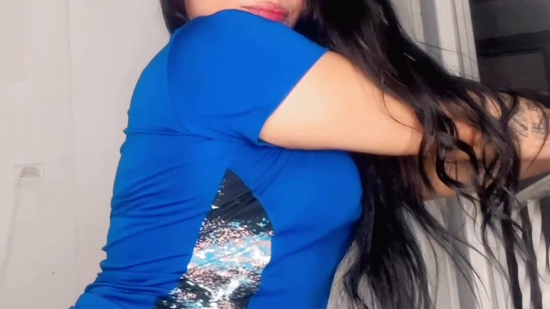 a44d9bc394ef432b905f05e74edb05af - video by lolaa_staars cam model