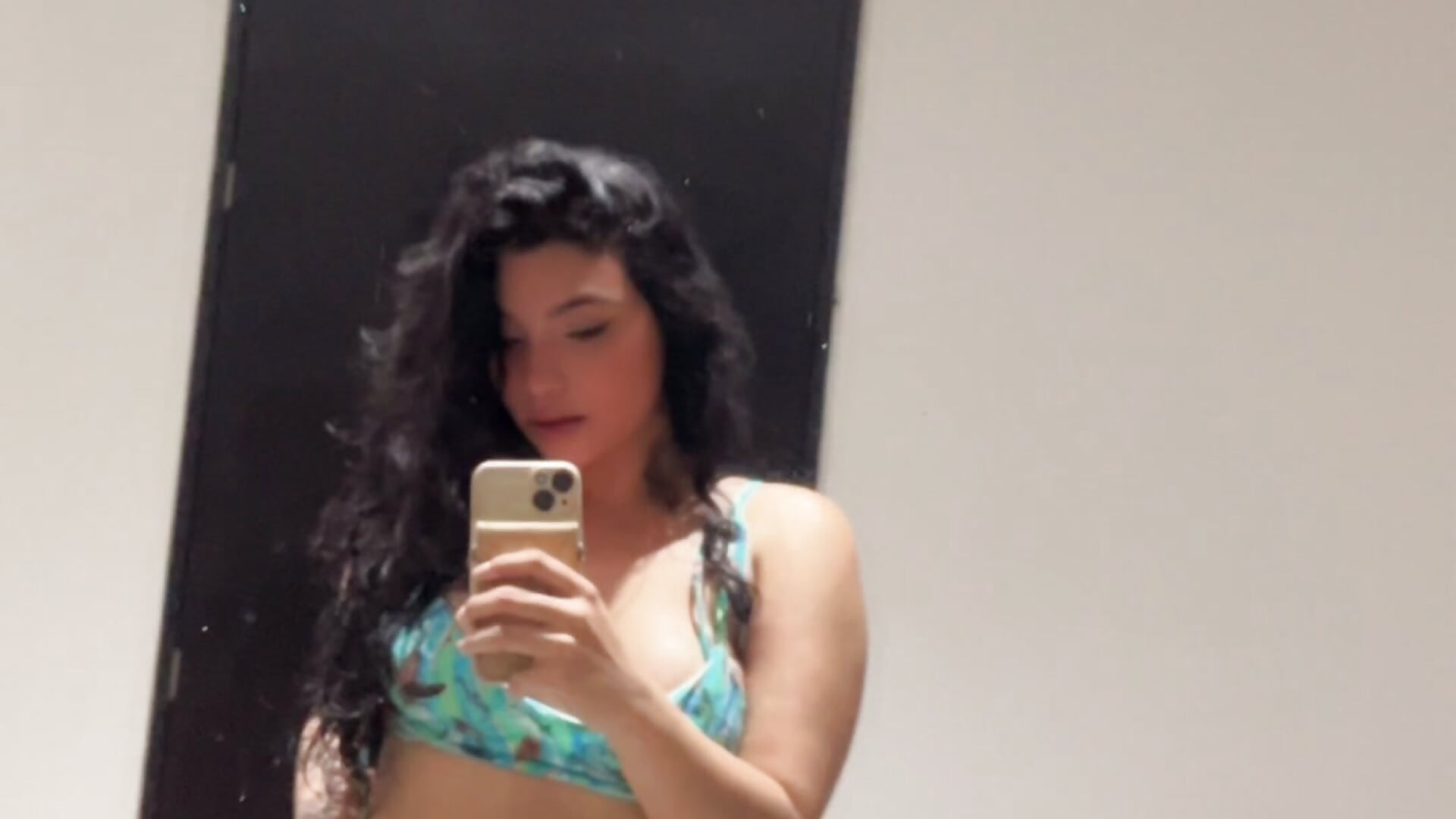 E998EA8D-8886-4072-81E9-1822A532242F - video by lolaa_staars cam model