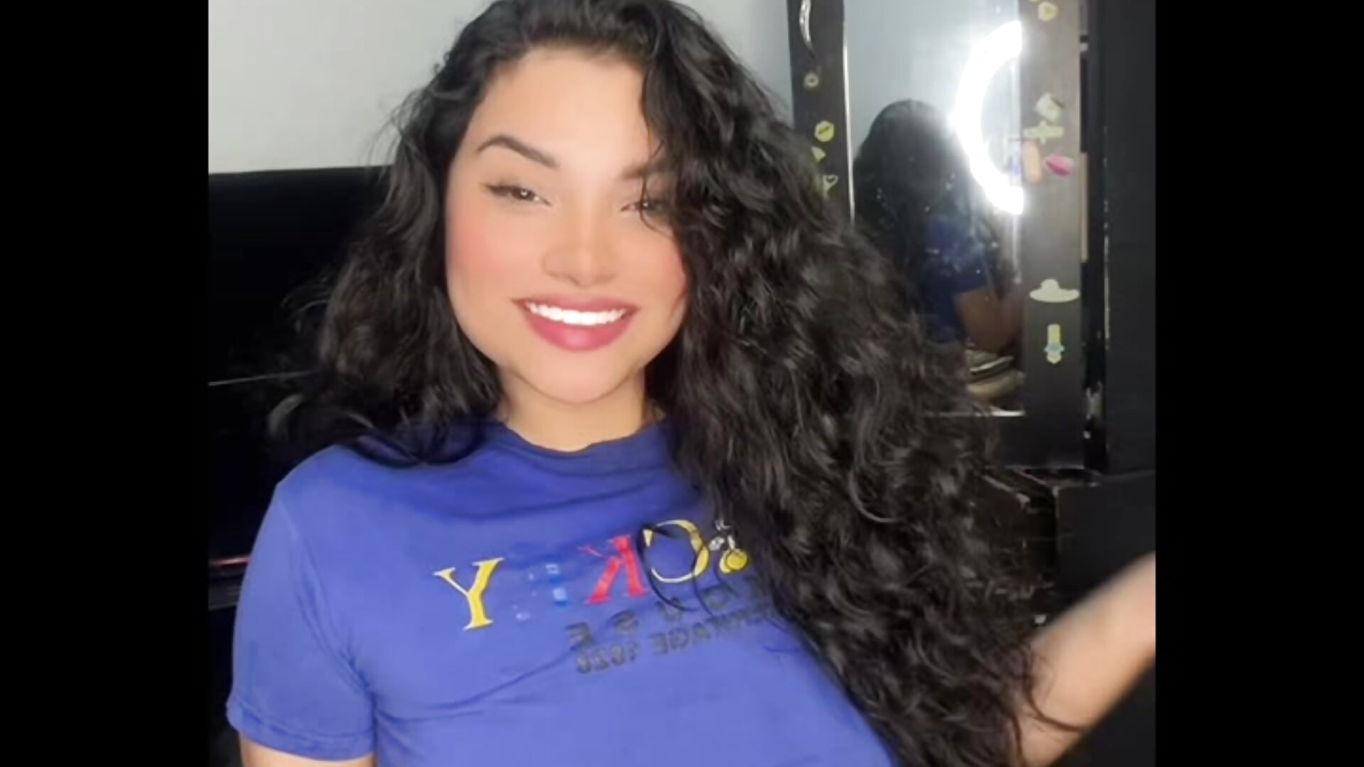 c4197ac060cc4007b412fccca89543d1 - video by lolaa_staars cam model