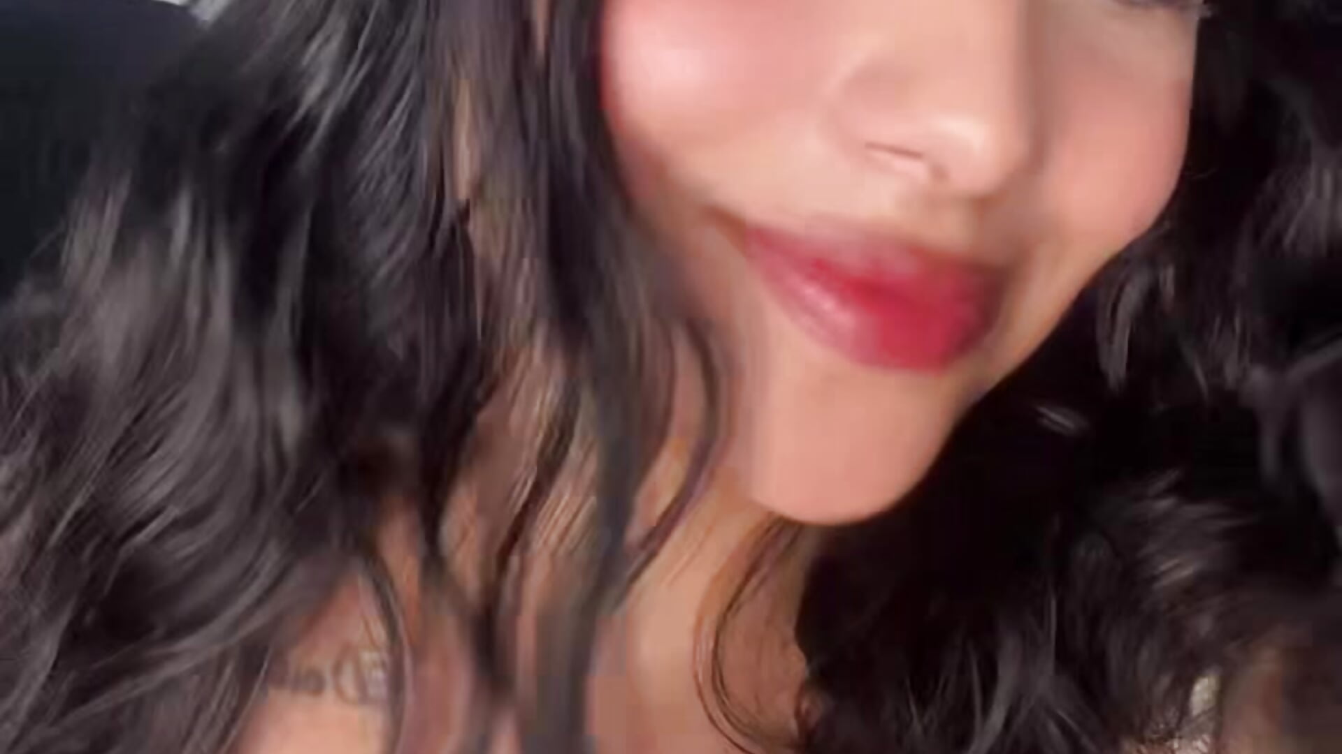 6d3c4b042ebc4df59062cab1c0939910 - video by lolaa_staars cam model