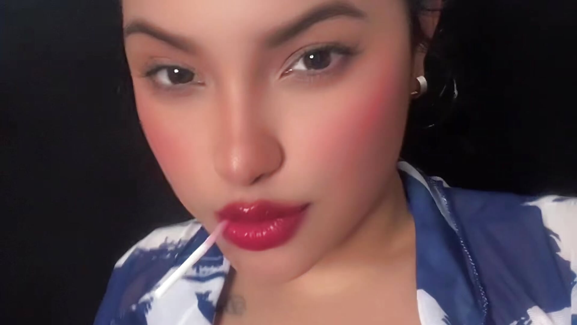 88f77c32ef624b9bb727f5dc429f3cef - video by lolaa_staars cam model