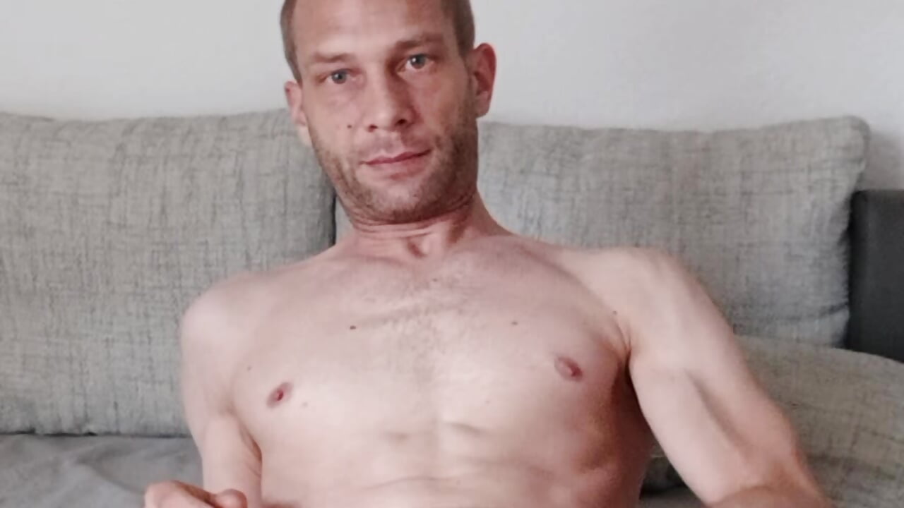 🚬 und wixxen – video od webkamerové modelky sweetrsecret