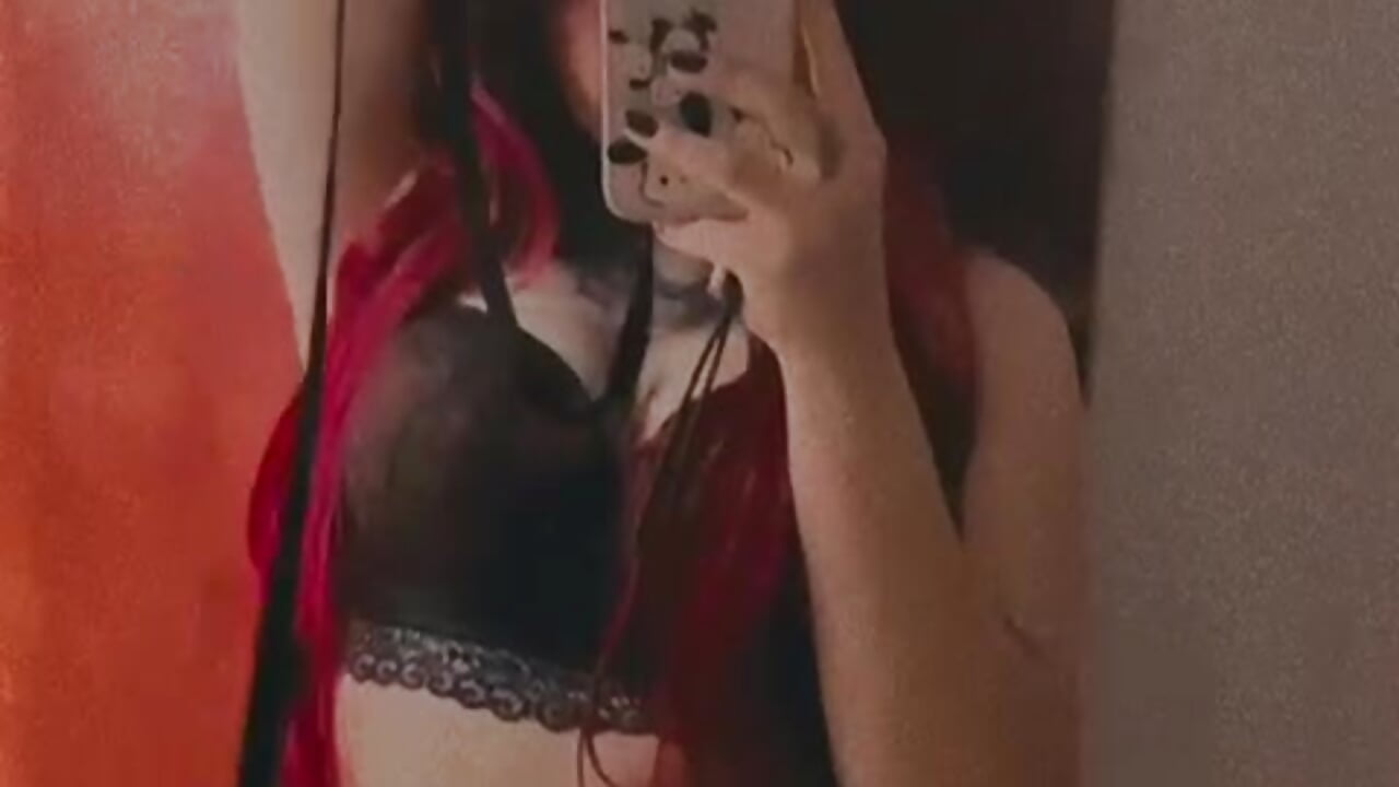 Wanna pet me? (づ_ど) - video oleh model kamera Hannya_moon