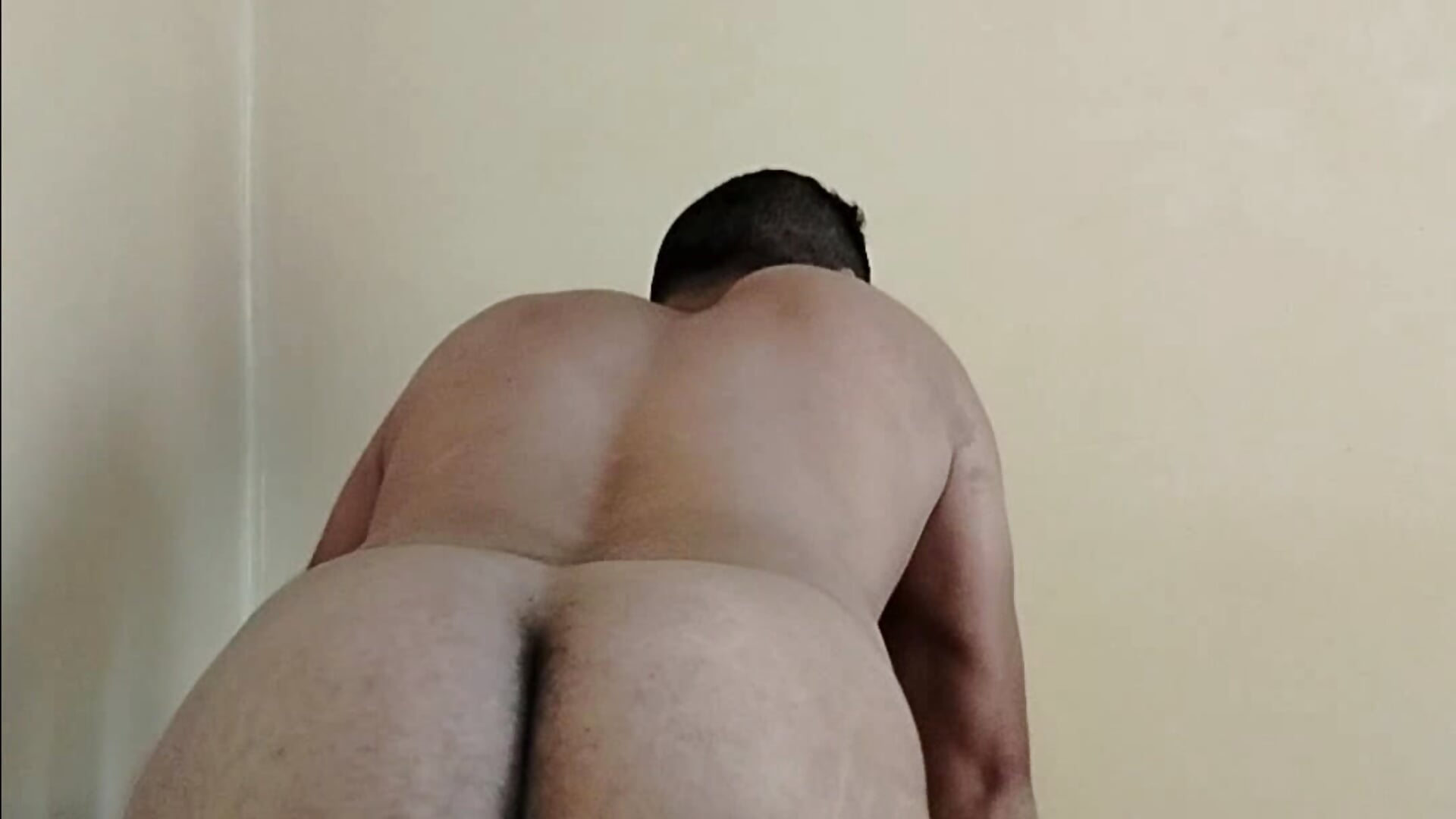 Hot ass show
