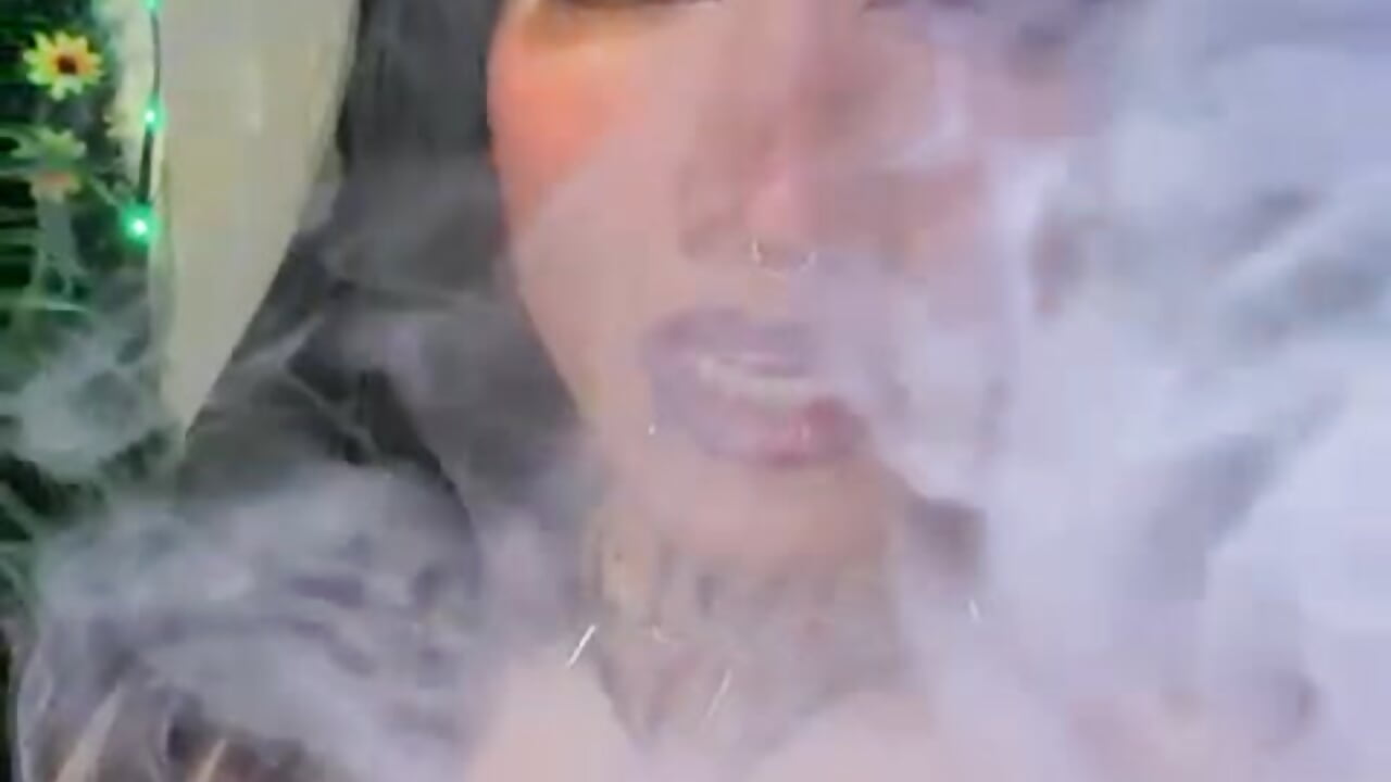 I smoke for you and for your love - Video von Valery_Rangell Cam-Model