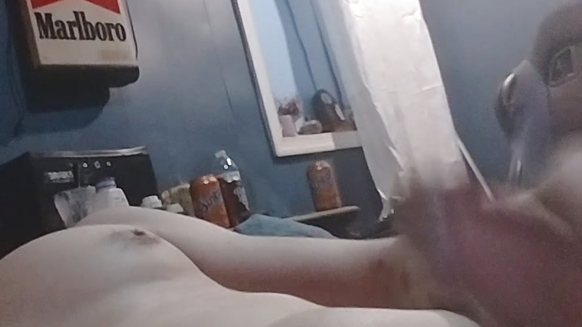 SickHandbell adlı kamer modelinin viral videoları:  6633