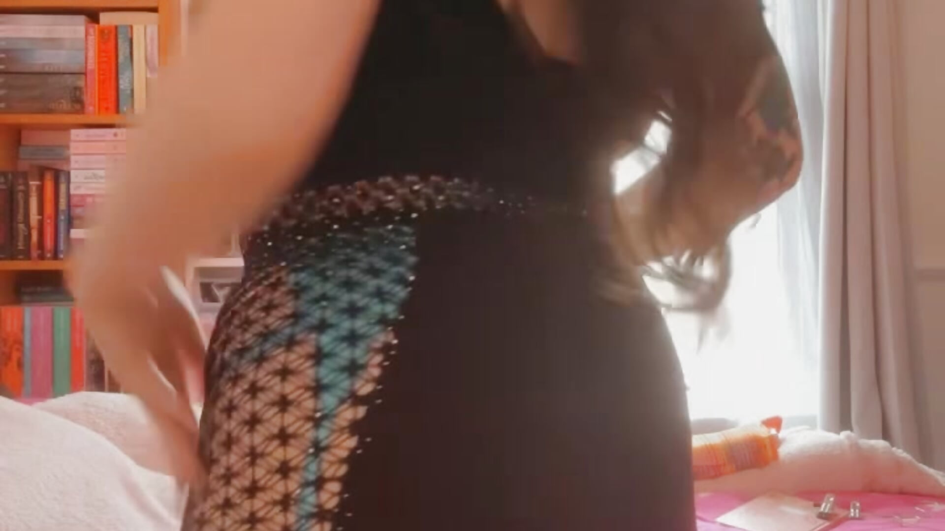 Want to see under my dress? 😍