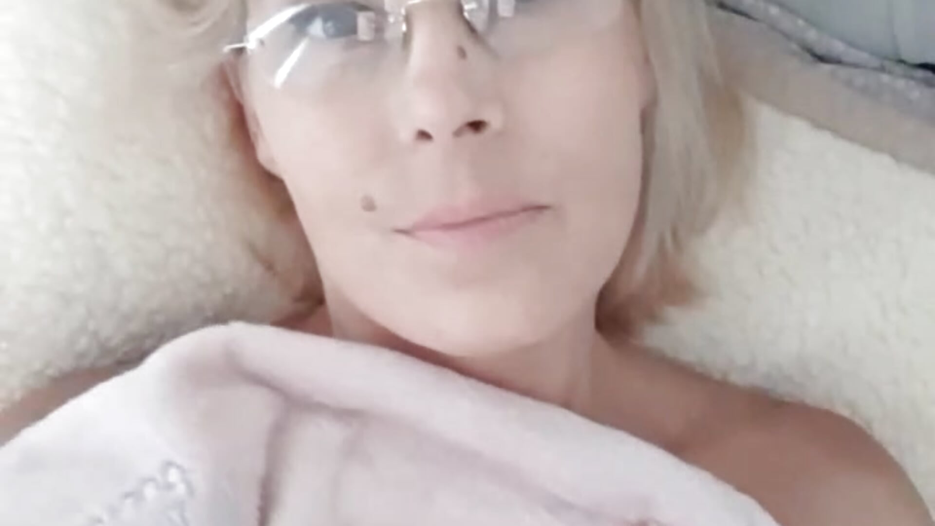 video_2024-06-11_15-45-41 - video by sweet_raspberry cam model