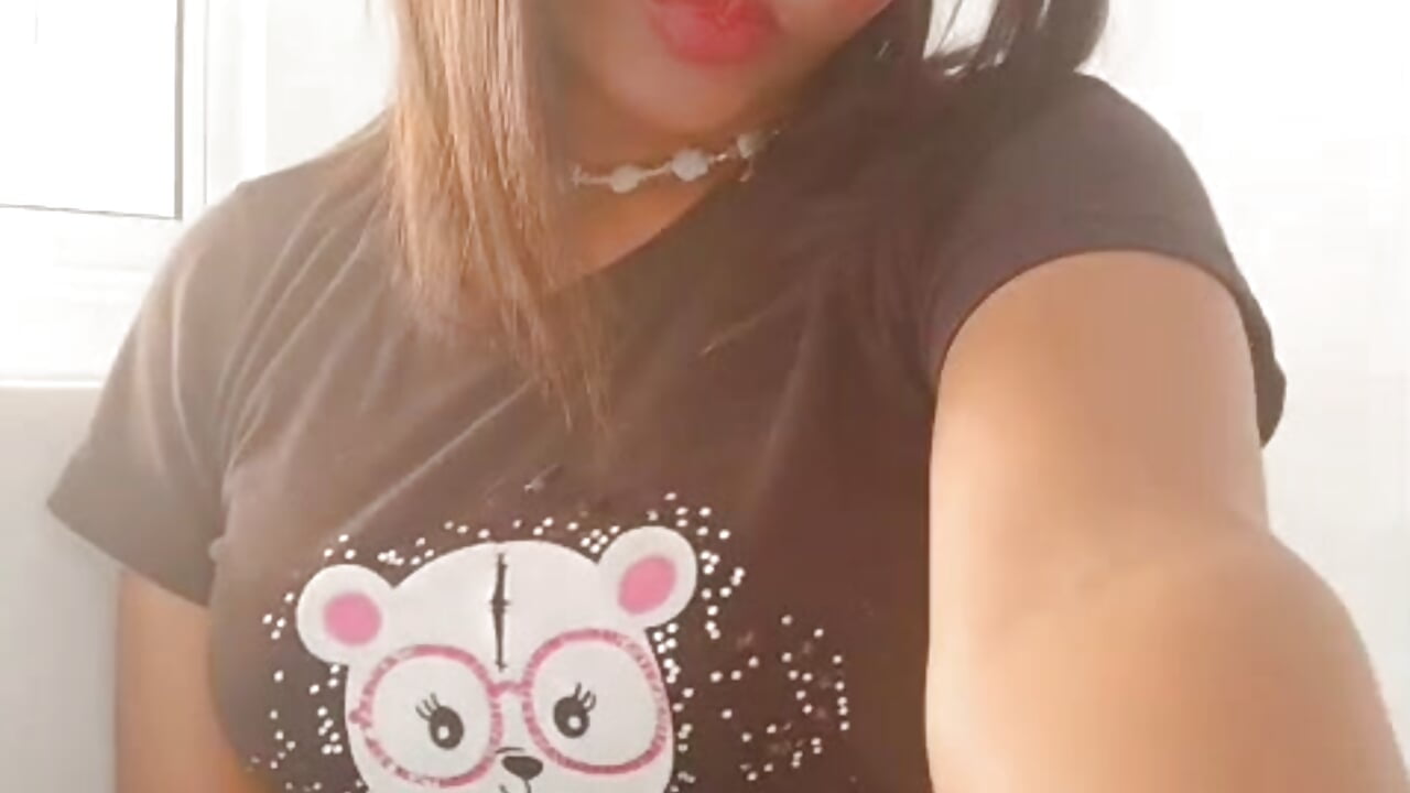 kisses - video by KaattySweet_ cam model