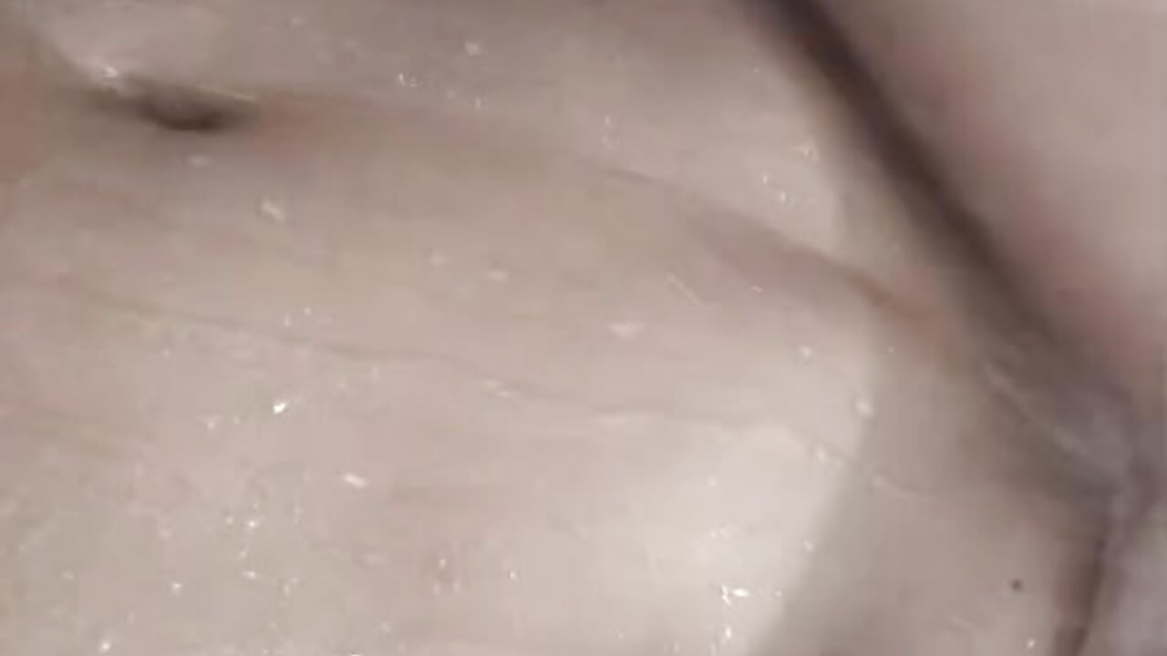 water - video by KaattySweet_ cam model