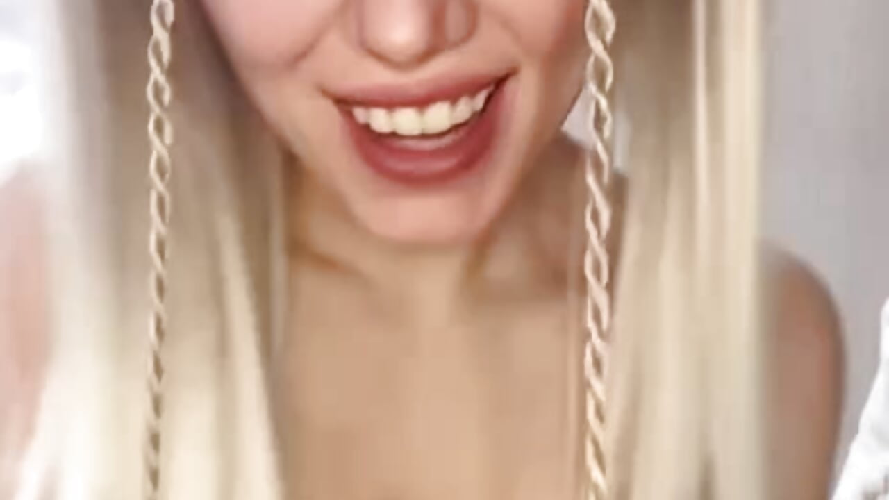 Hot blonde tease ❤ - video by foxy_blond cam model