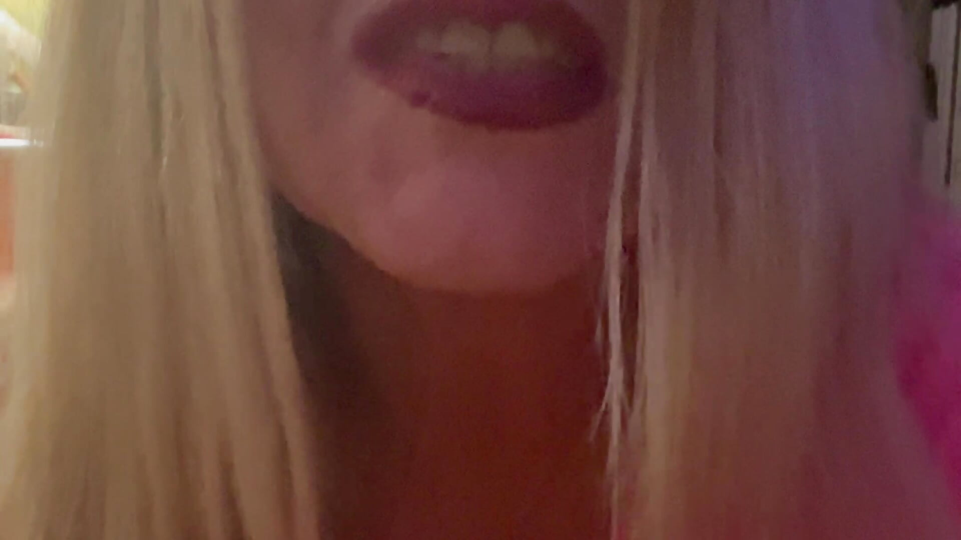 IMG_5784 - video by MamaTease cam model