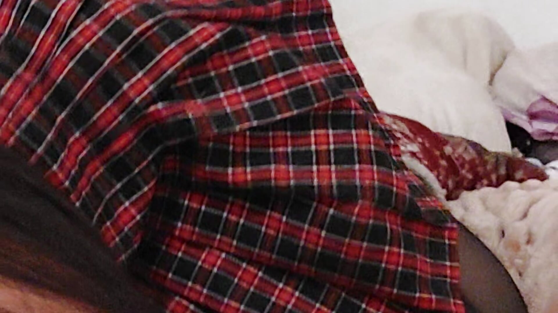 Warming up– CherryhMorgaine kameramodell videója