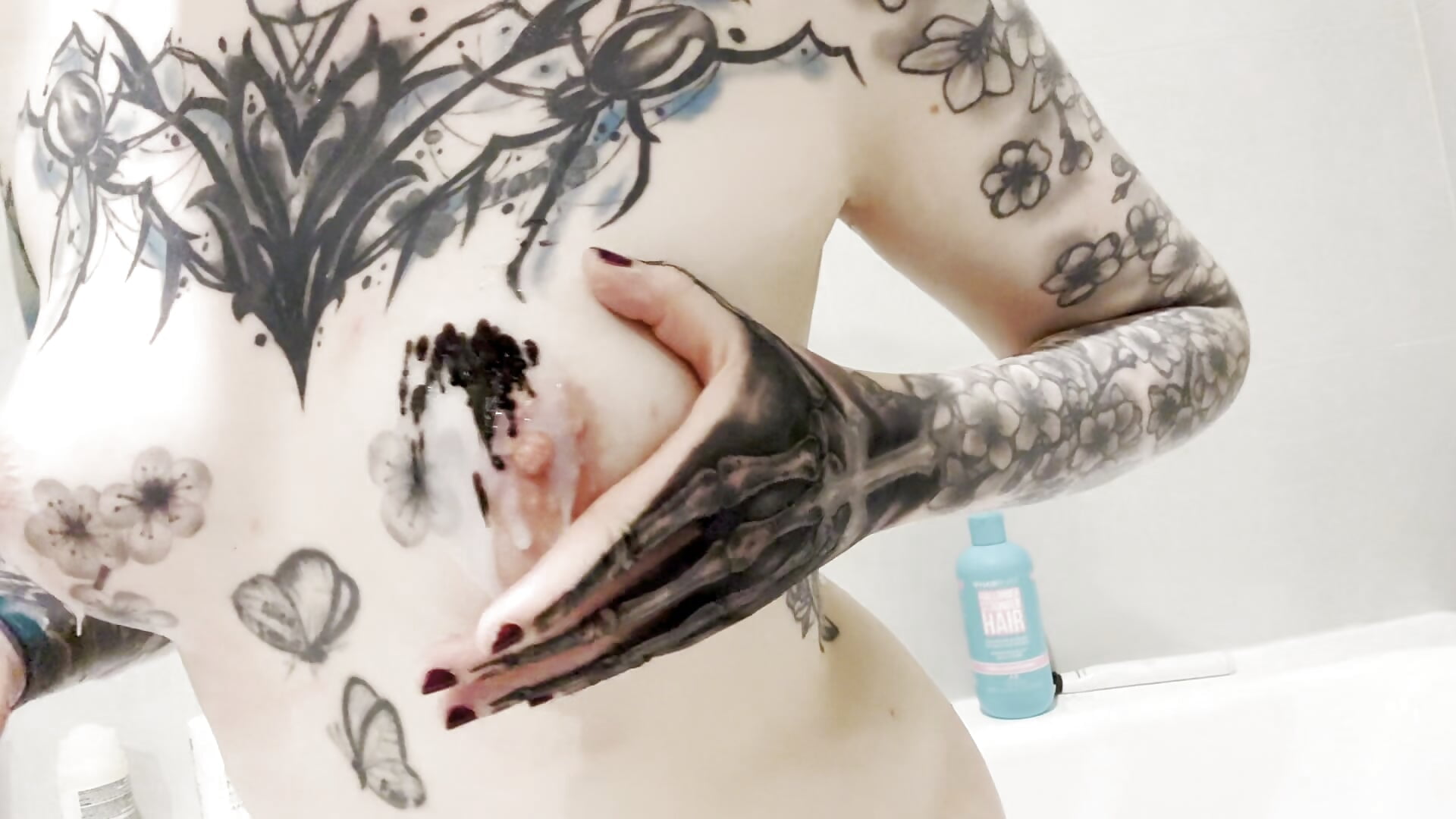 Titten 🍒 waxplay + Fakecum 😋😈😈 - video by coyemoo cam model