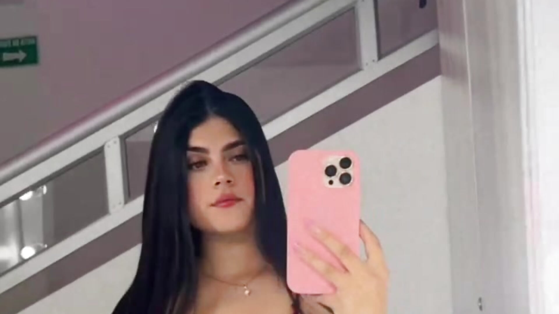 🔥🙈 - video by Amy-Saenz cam model