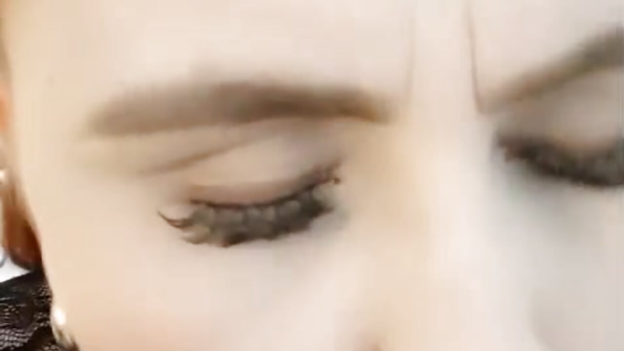 let me suck your cock - vidéo du modèle de showcams mia_lourence