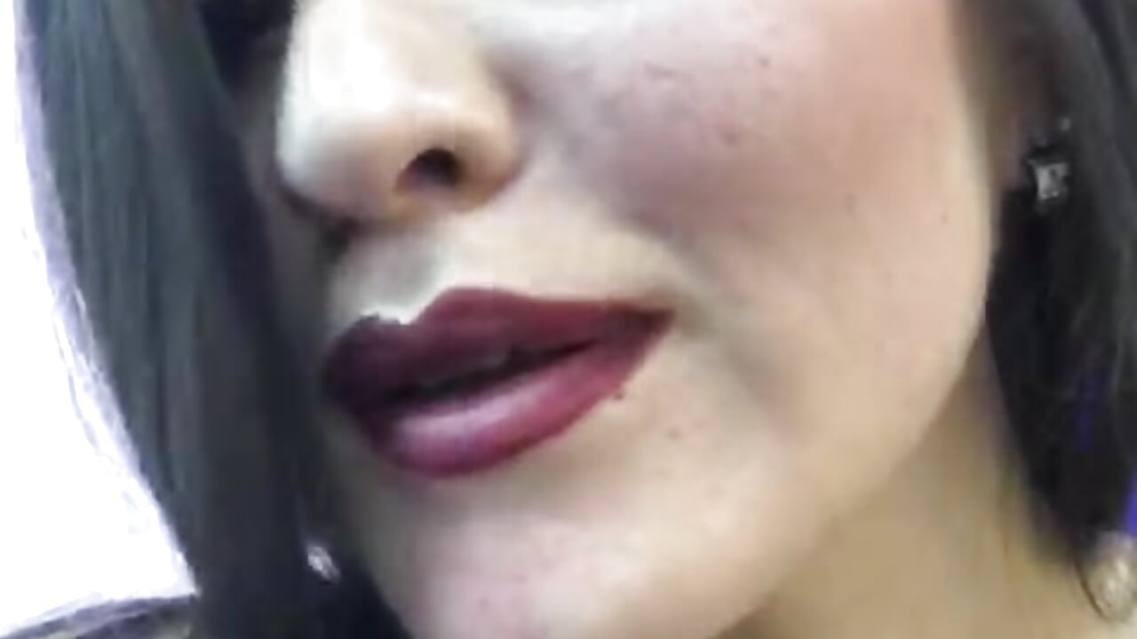 HELLO ♥ - video by Amara_vega cam model