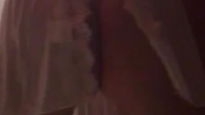 Falnak dőlve kényeztetem magam , egy falatka tangàba 😉😍💋💦” - 視頻由 Tiffany35 主播提供