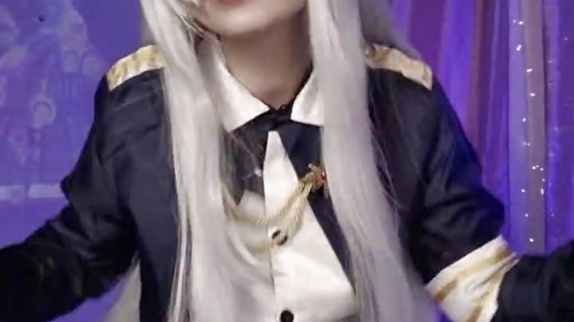 Vladilena Milizé say hello - video by Carolina_Leep cam model