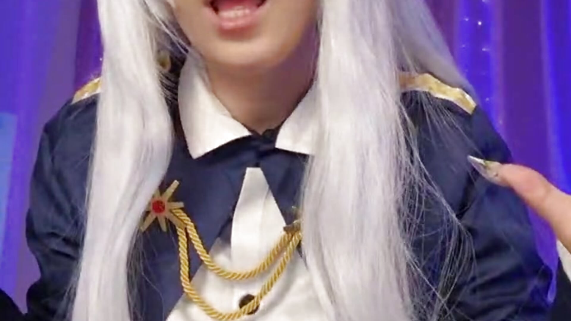 Major in execution - video by Carolina_Leep cam model