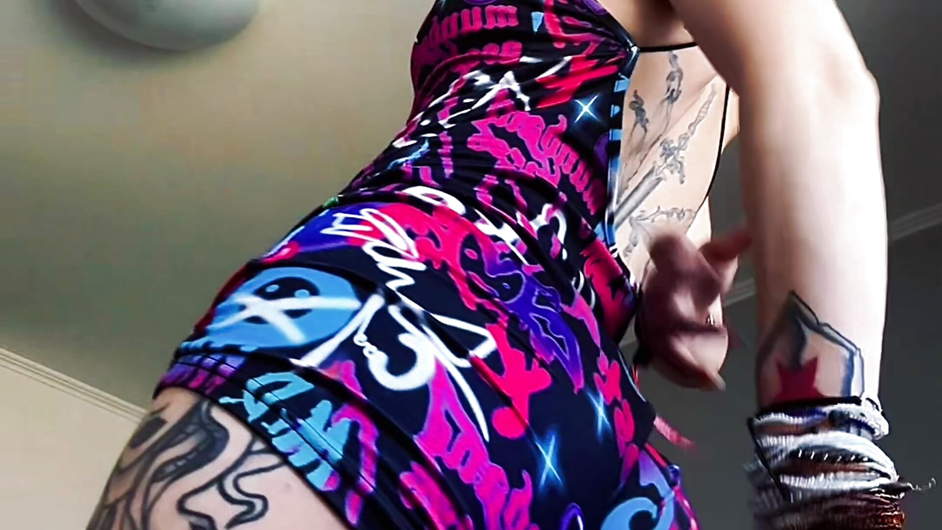 Mrrr 🤤 - video oleh model kamera MoonAgnes