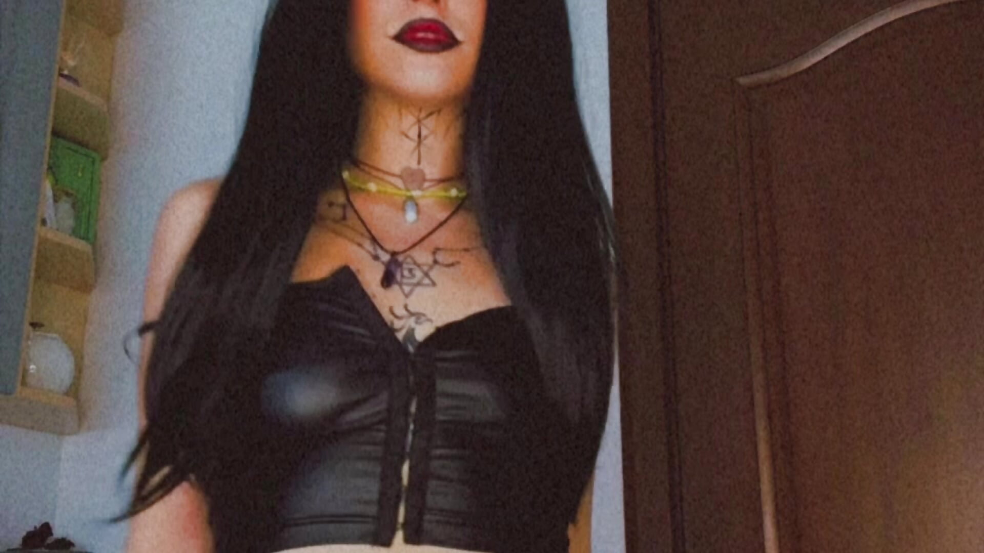 Lilith 😈 - video by MoonAgnes cam model