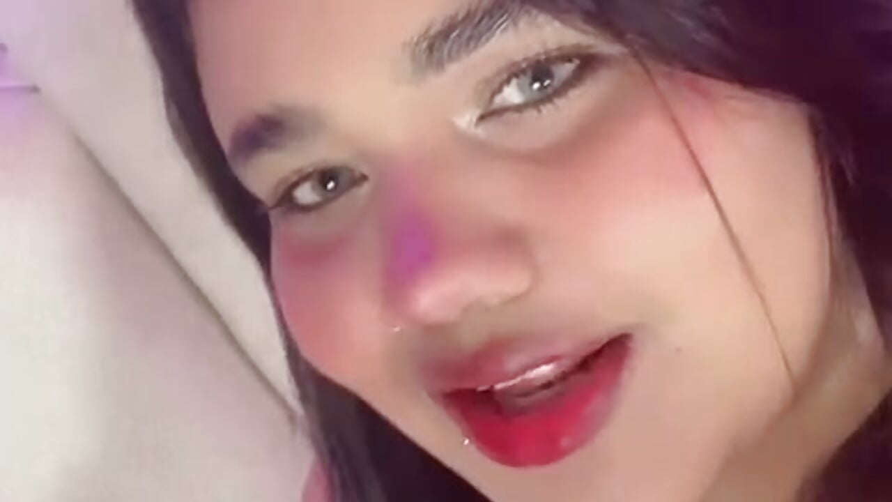 Give a lot of love to video❤️​😍​ - video by NaomiAsha cam model