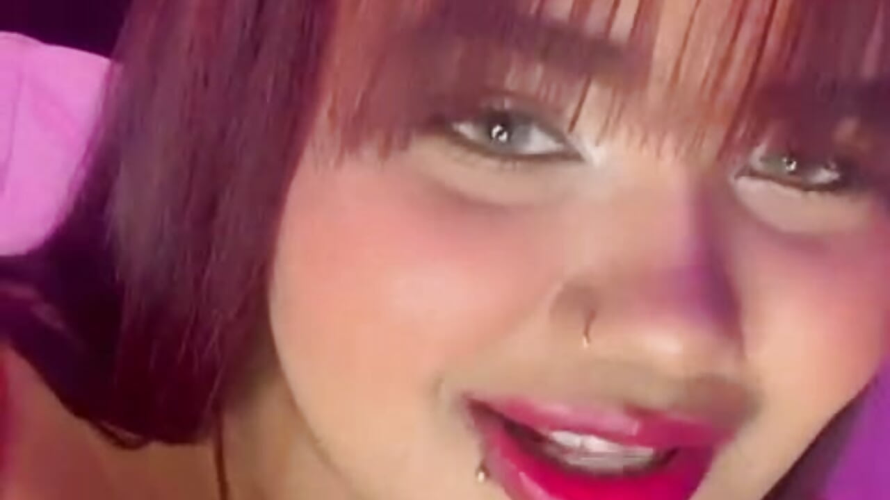 Sweet provocation - video by NaomiAsha cam model